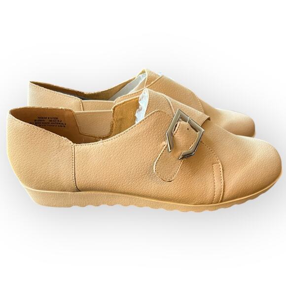 Comfortview Noemi Beige Faux Nubuck Comfort Slip-on Monk Strap Loafer Size 9.5WW - Picture 1 of 15